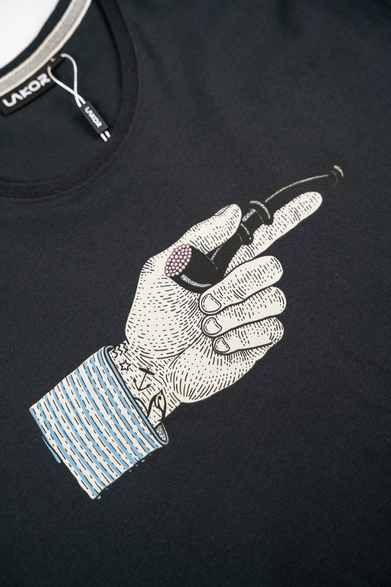 The Pointing Pipe T-shirt (Moonless Night)