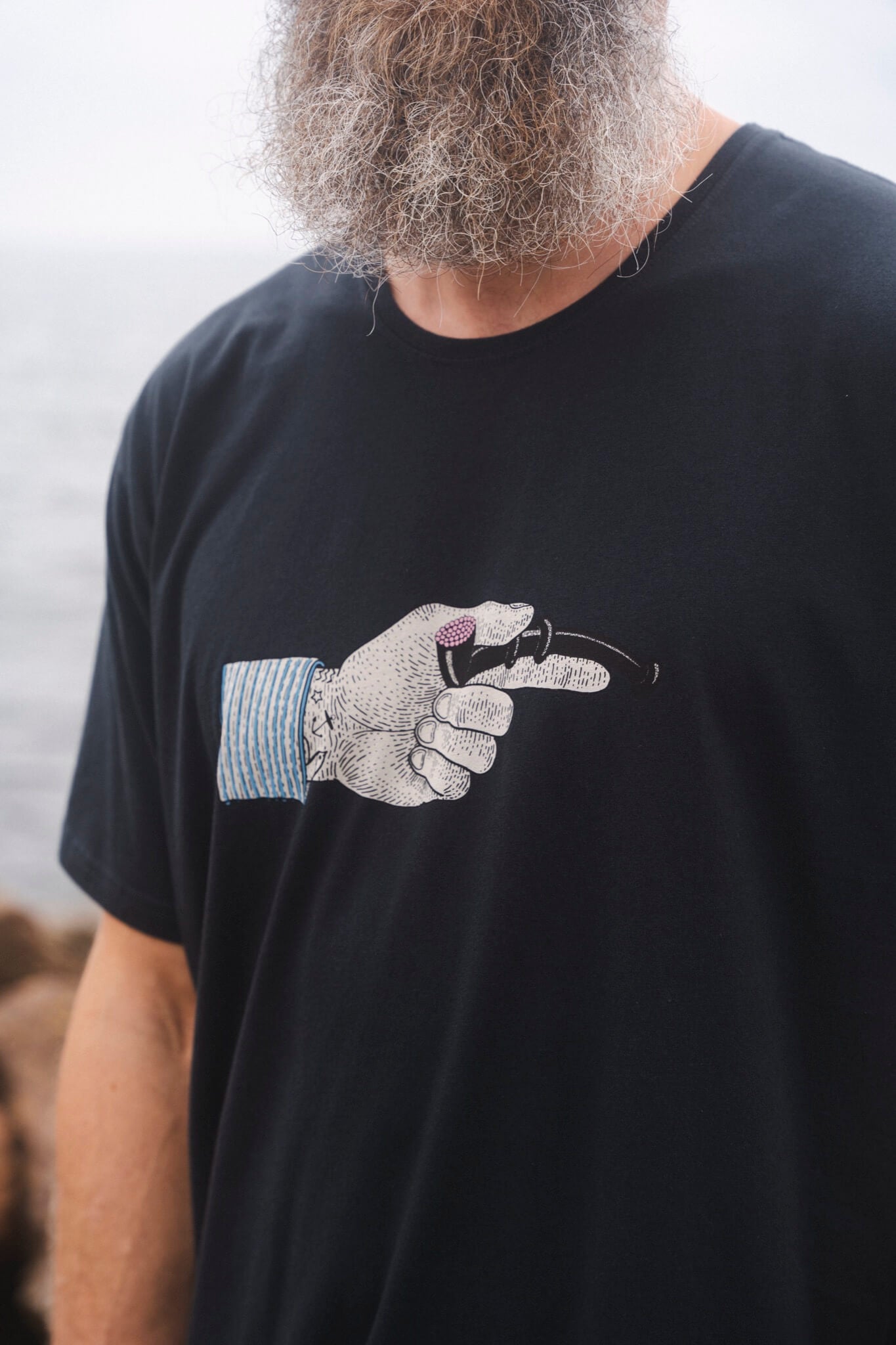 The Pointing Pipe T-shirt (Moonless Night)