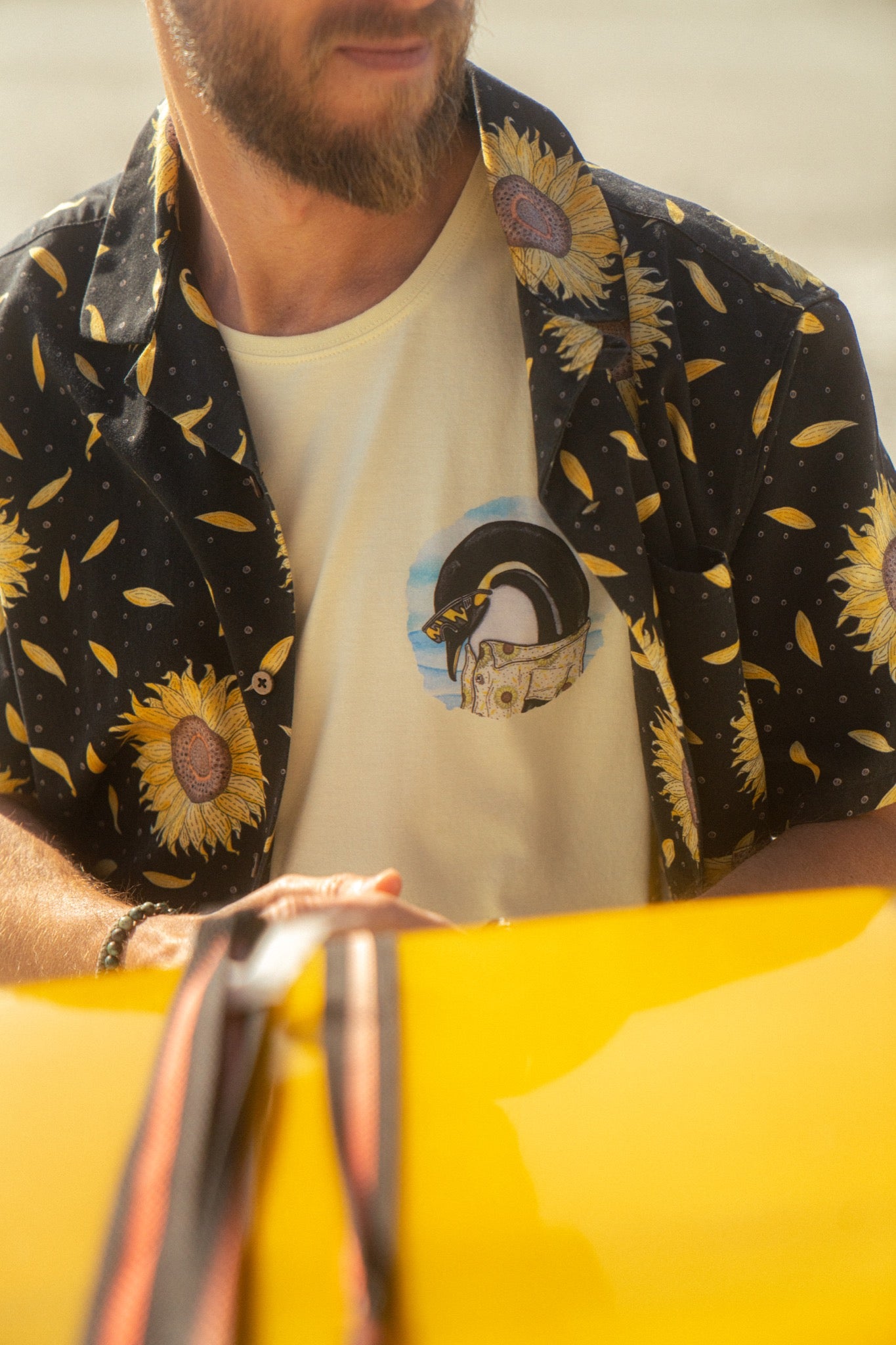 Pool Party Penguin T-shirt (Anise flower)